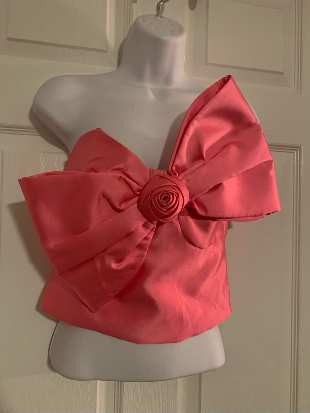 Hutch Presley Strapless Bow Top. - Picture 2 of 6